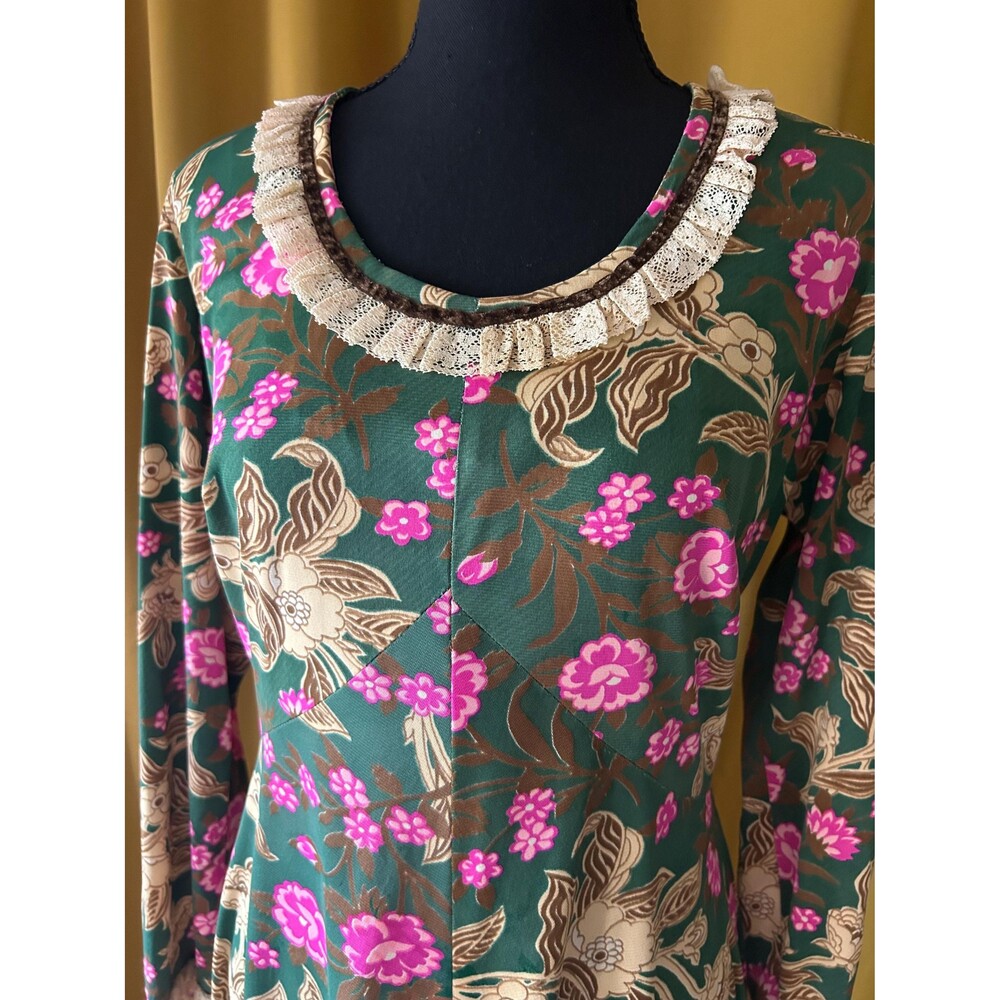 Vintage 1960s Floral Maxi Dress, Lace Trim, Boho Cottagecore Style, Size Large - Picture 3 of 7